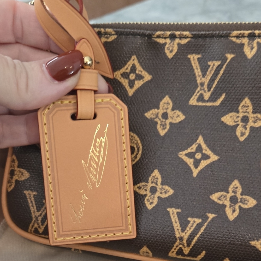 Louis Vuitton 130th Anniversary Monogram Pouchette - Picture 2 of 5